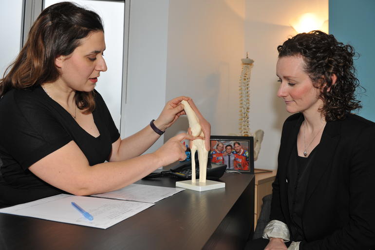Knee Pain can be alleviated with chiropractic treatment